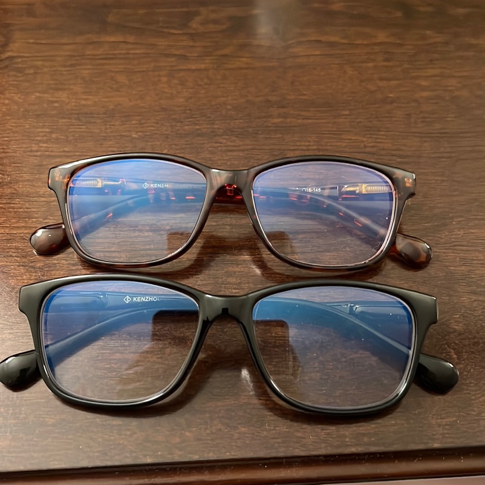 Blue light glasses